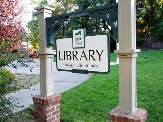 Jacksonville Library