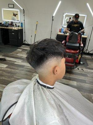 Mid fade with textured top
