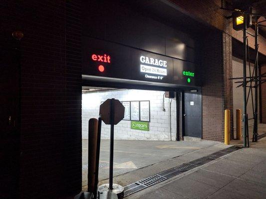 One Pierrepont Plaza Garage