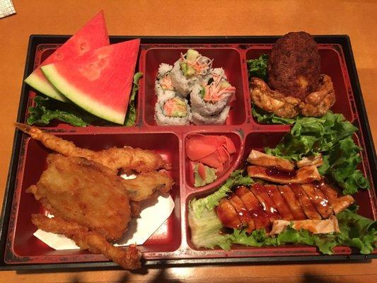 Food looks yummy however it was the worst experience I ever had