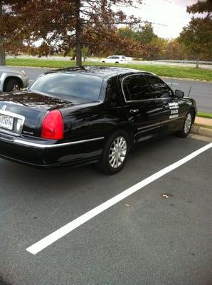 Dulles airport taxi & limo service
