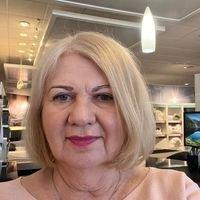 Photo of Gloria P.