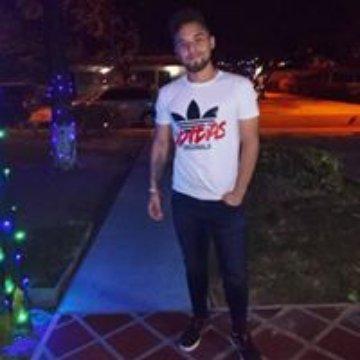 Photo of Julio S.