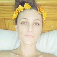 Photo of Nicole B.