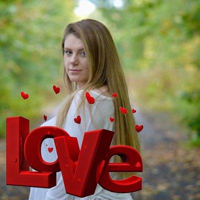 Photo of Lisa M.