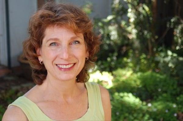 Photo of Laurie L.