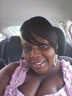 Photo of Leslie M.