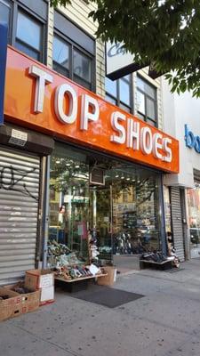 Top Shoes on 37 Graham Avenue  store front