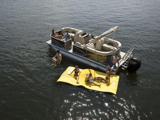 2019 Sylvan w / 150 Honda V-tec
Lily Pad -n- Boat, Fuel included. . "We Make Summertime Fun"