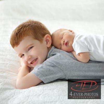 Newborn Photos; www.4-ever-photos.com