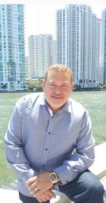 Ernesto Llorens Realtor