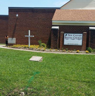 New Calvary Baptist Church