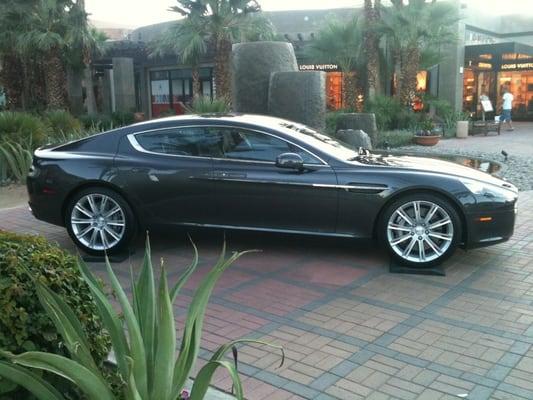 True Luxury Foxy Car Rental