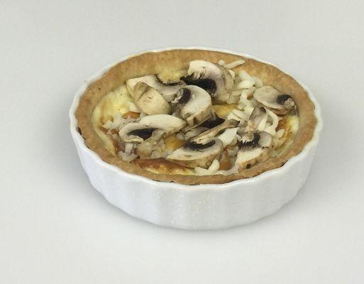 Mushroom and cheese quiche