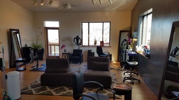 Salon Floor