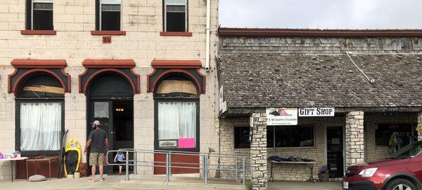 P&M Country Creations