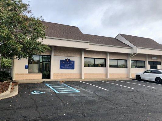 Dag Zapatero - Starfish Dental Care