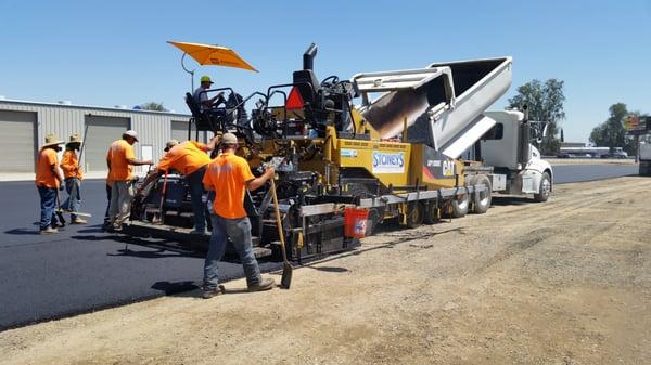 Cen-Cal Paving, Inc. Paving the San Joaquin Valley along with Concrete Installation