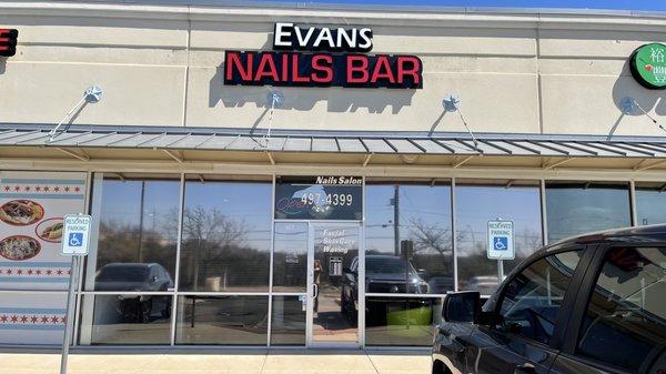 Evans Nails Bar
