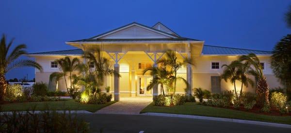 Front entrance to Pointe West Country Club