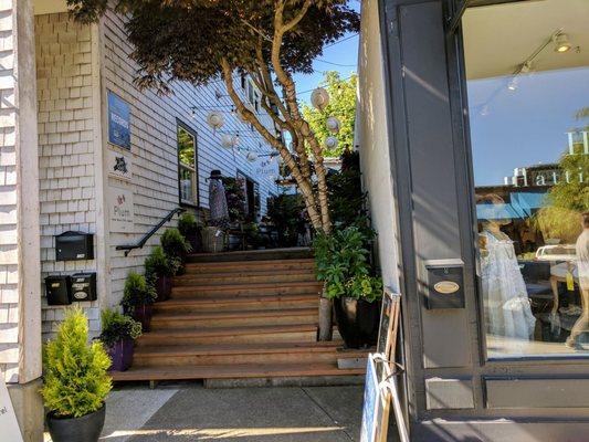 We walked past 2 or 3 times before realizing the cart was down this passageway.