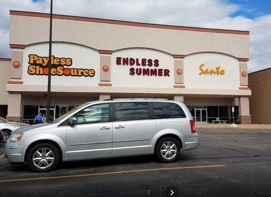 Santo Guitar, behind Rivertown Mall, next to MC Sports