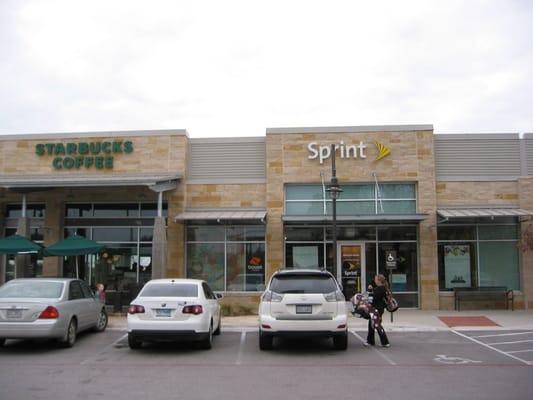 We're right behind Mimi's Cafe