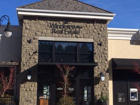 Sarah Rose - Windermere Cronin & Caplan Realty Group