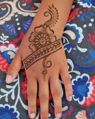 Henna North
