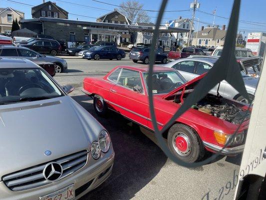 If you're having trouble with your Mercedes Benz Ed is the right person to see . He can literally fix anything from Mercedes-Benz.