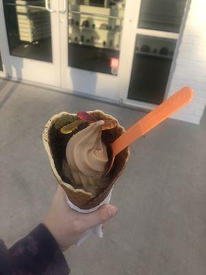 Worms and dirt ice cream I feel like a kid again