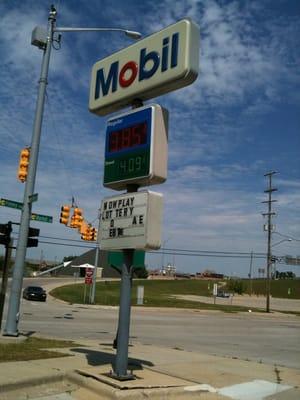 Eli's Mobile Mart