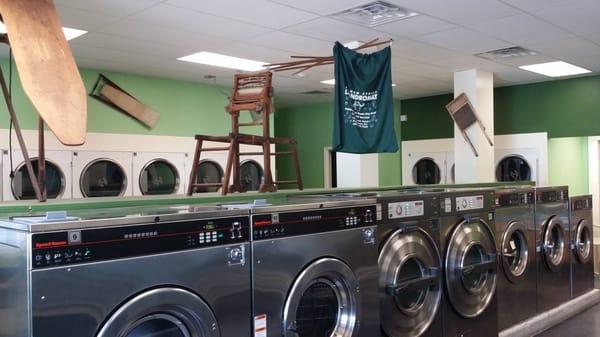 Putnam Street Laundromat
