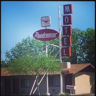 Roadrunner Motel