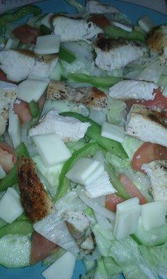 Grilled chicken salad