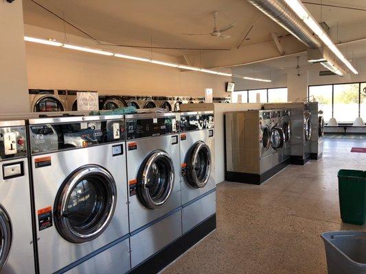 Grand View Coin Laundry