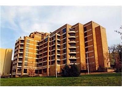 433 Ward Parkway Condos in Kansas City