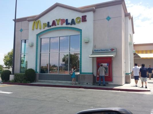 ATM outside of the McDonalds