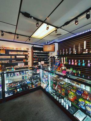 Freeland Smoke Shop