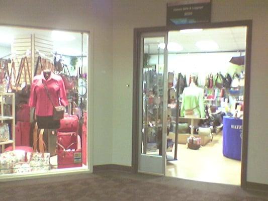 Classic Gifts & Luggage Store Front