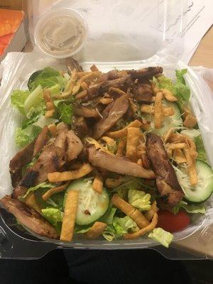 Grilled chicken salad only $6.35! (I ordered with no onions)