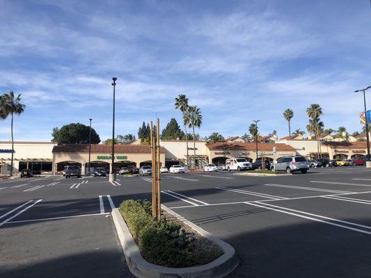 Melrose Village Plaza