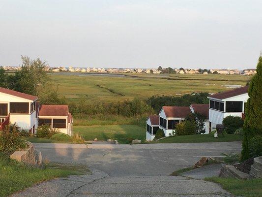 Great place. Impeccably clean. Very nice owner. Short drive to many beautiful beaches. Can't wait to go back.