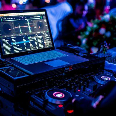 Mik'D Up Entertainment