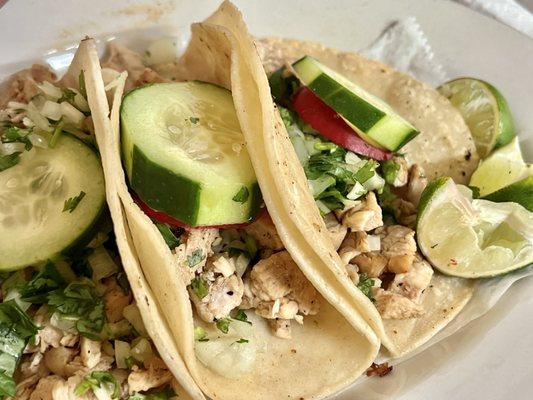 Pollo Tacos (chicken tacos)