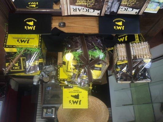 Call and order your cigar gift box starting at $19.99