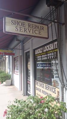 S. Miami Ave entrance