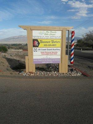 Outside sign in Abrazo