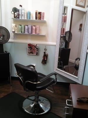 Super cute salon