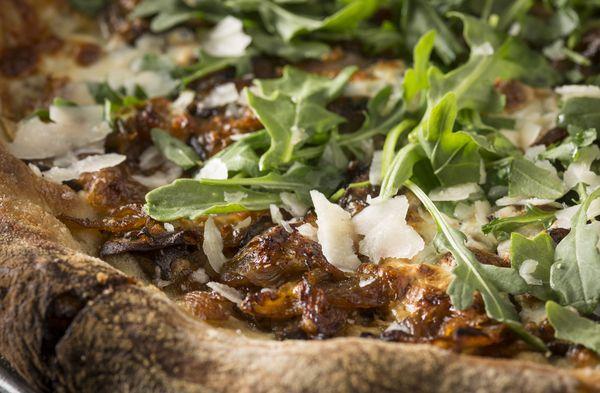 Holly Shrooms Pizza!